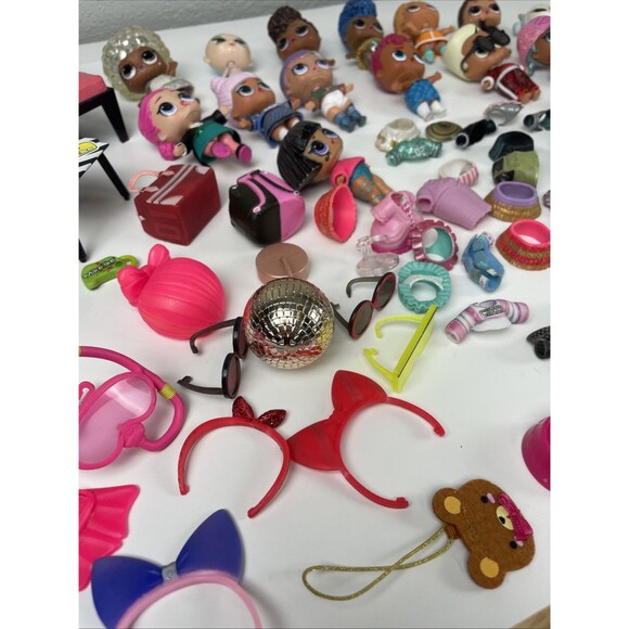 Lot of 100+ LOL Surprise 3” Dolls Babies Pets Accessories Toys Bottles Cups - Picture 10 of 12